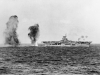 Ark Royal podczas ataku niemieckiego lotnictwa